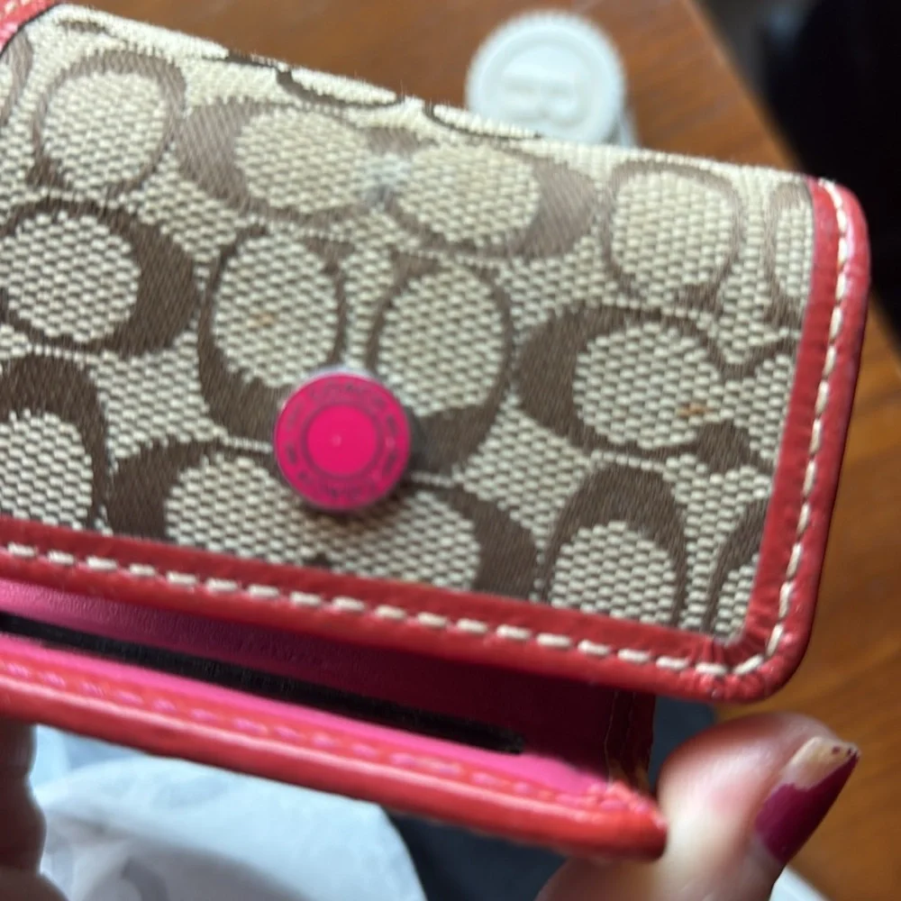 Coach Brown Signature pink leather trim contact lens holder - Picture 4 of 4